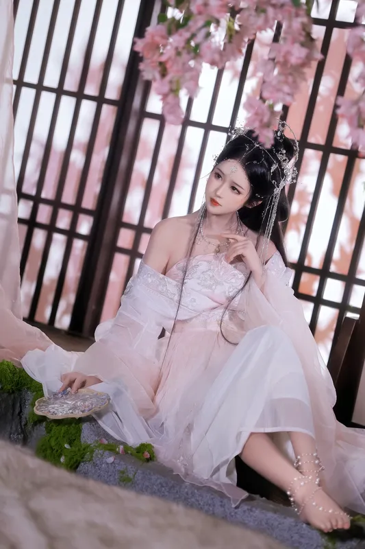 三度_69 – NO.092 小师姐 1